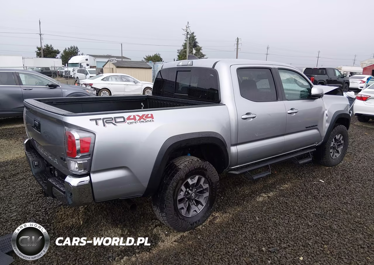 2022 Toyota Tacoma Trd Off Road VIN:3TMCZ5AN6NM493679 - 4