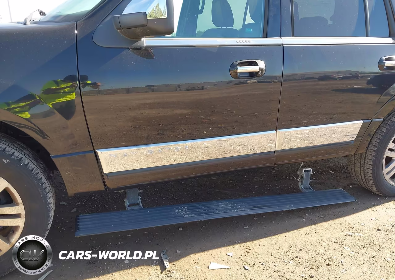 2010 Lincoln Navigator VIN:5LMJJ2J54AEJ08125 - 6