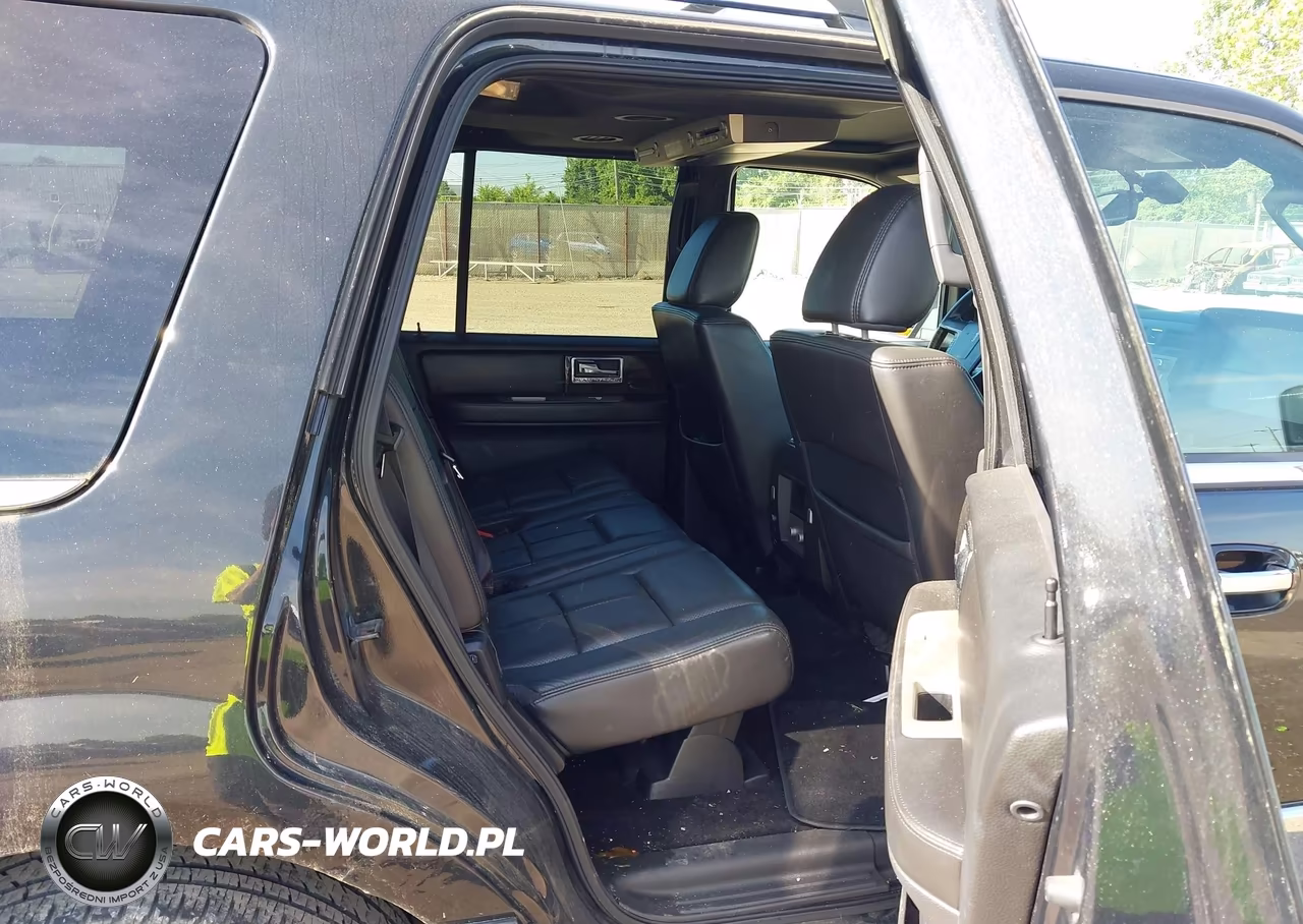 2010 Lincoln Navigator VIN:5LMJJ2J54AEJ08125 - 8