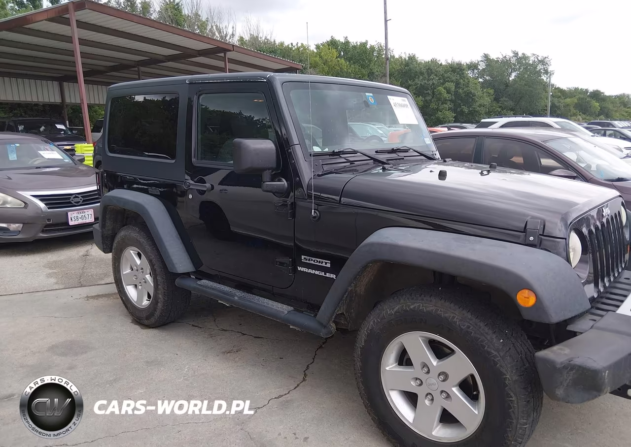 2013 Jeep Wrangler Sport VIN:1C4AJWAG7DL590427 - 13