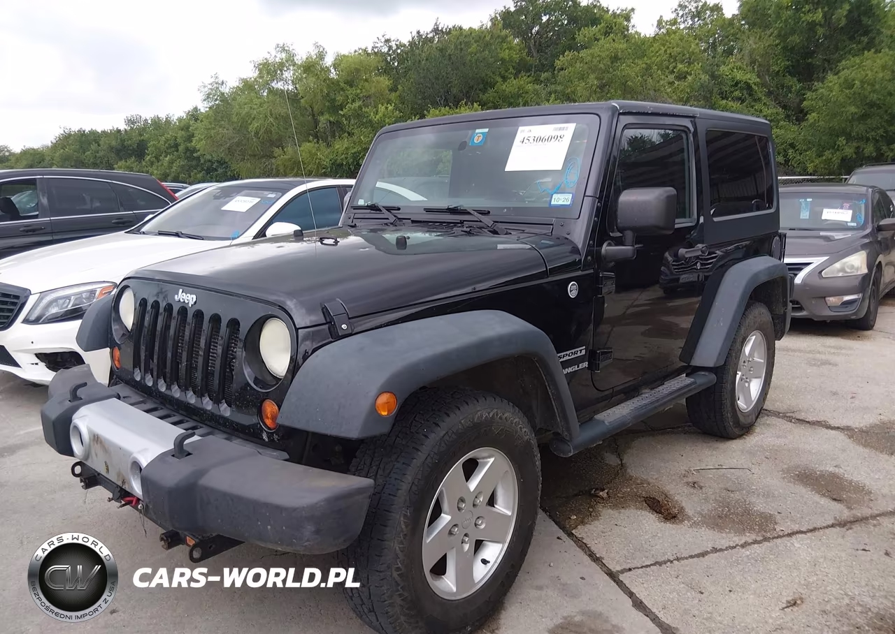 2013 Jeep Wrangler Sport VIN:1C4AJWAG7DL590427 - 2