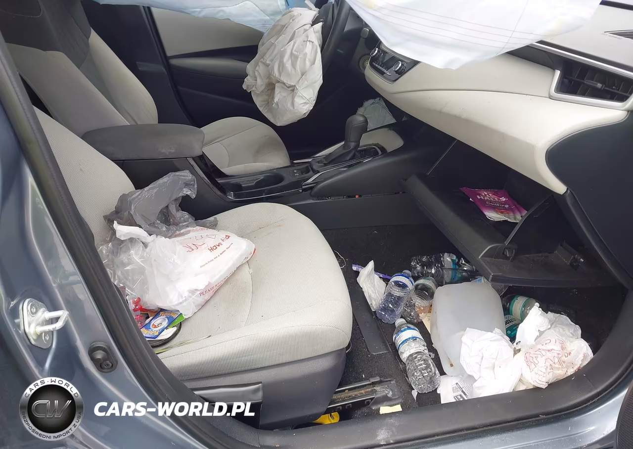 2020 Toyota Corolla Le VIN:JTDEPRAE9LJ031083 - 5