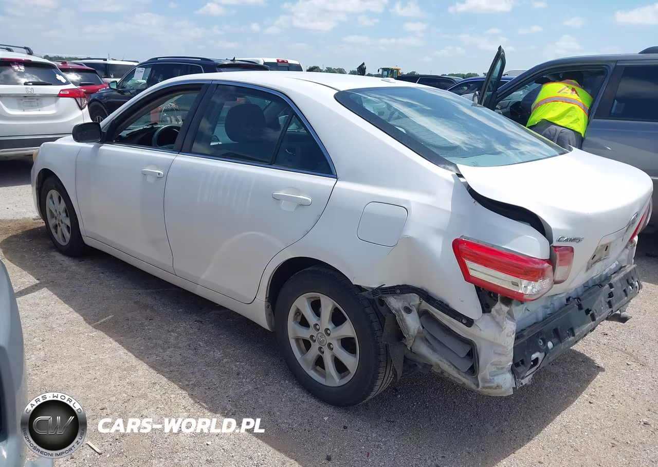2011 Toyota Camry Le VIN:4T1BF3EK2BU769433 - 3