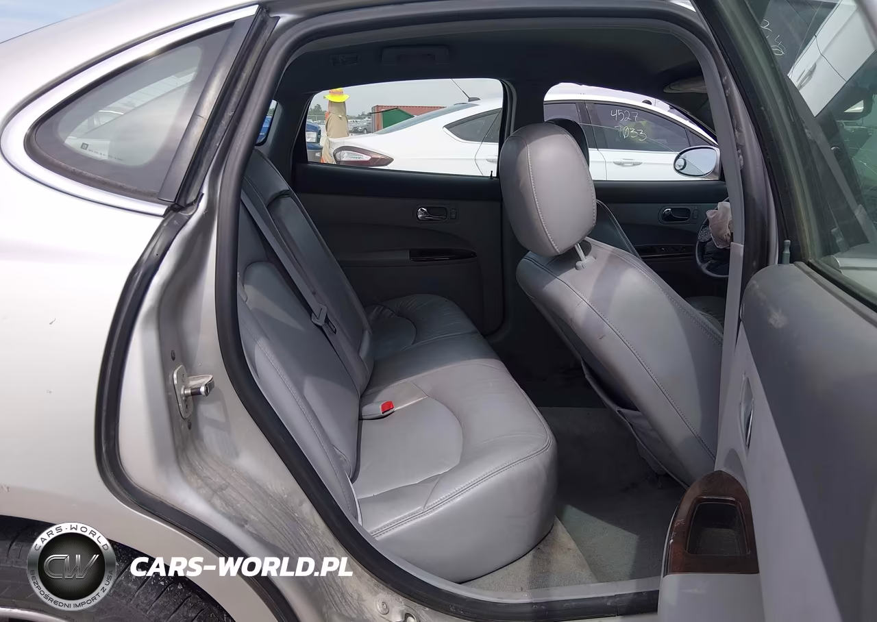 2007 Buick Lacrosse Cxs VIN:2G4WE587171153717 - 8