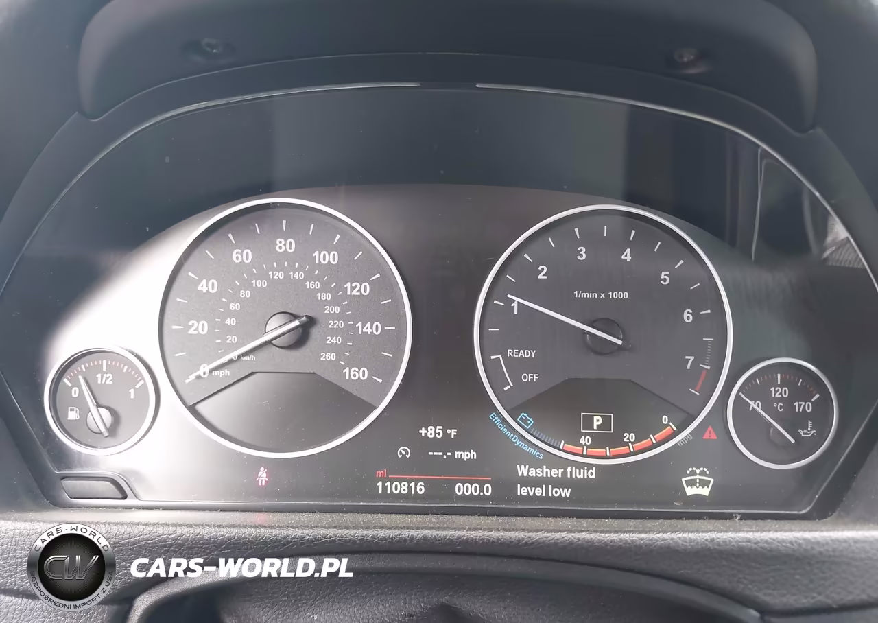 BMW 330 XI VIN:WBA8D9G52JNU67144 - 7