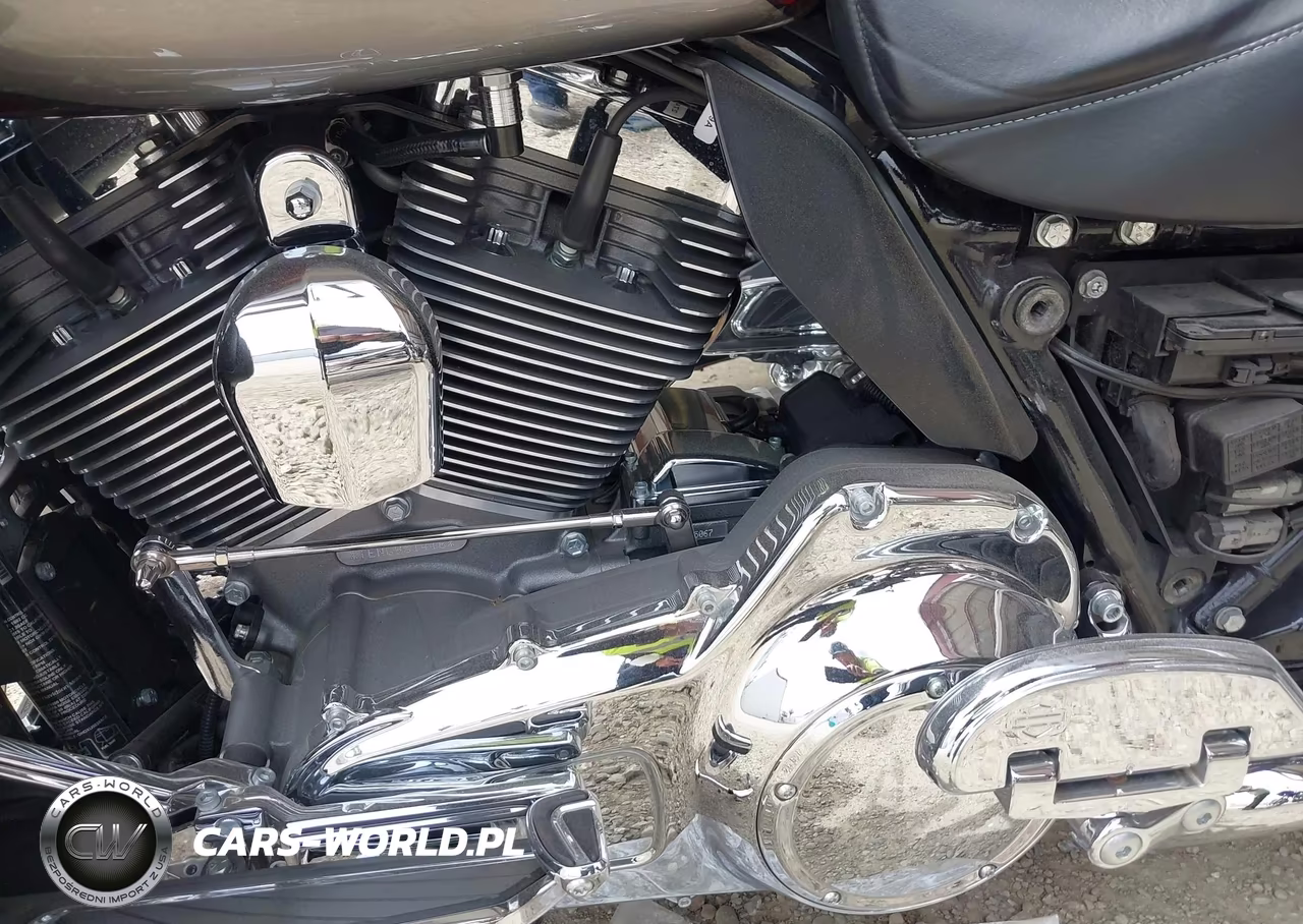 2016 Harley-Davidson Flhtkse Cvo Limited VIN:1HD1TEN35GB951416 - 9