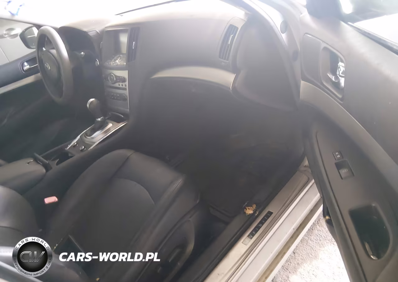 2015 Infiniti Q40 VIN:JN1CV6AP2FM580319 - 5