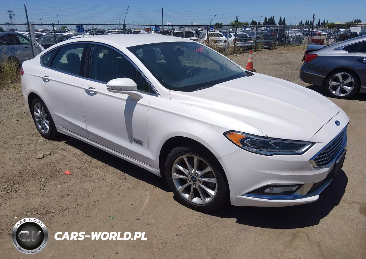 2017 Ford Fusion Energi Se Luxury – zdjęcie 1 z 16