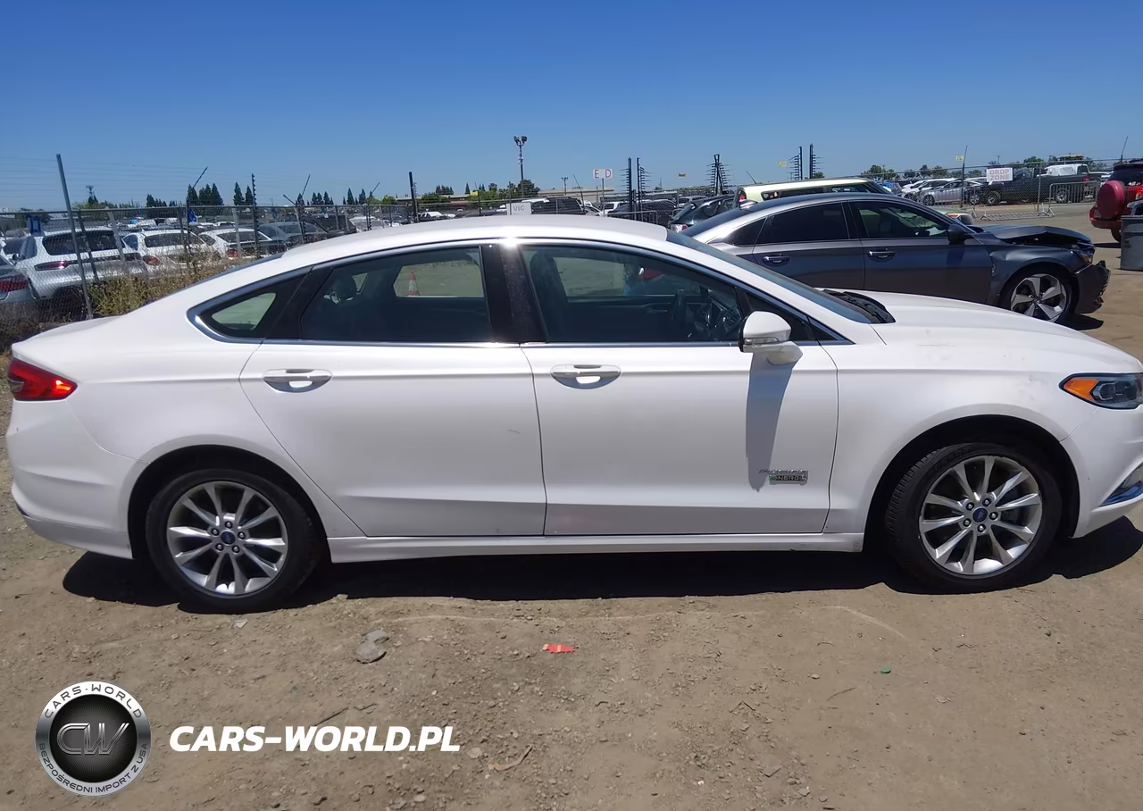 2017 Ford Fusion Energi Se Luxury VIN:3FA6P0PU5HR313707 - 13