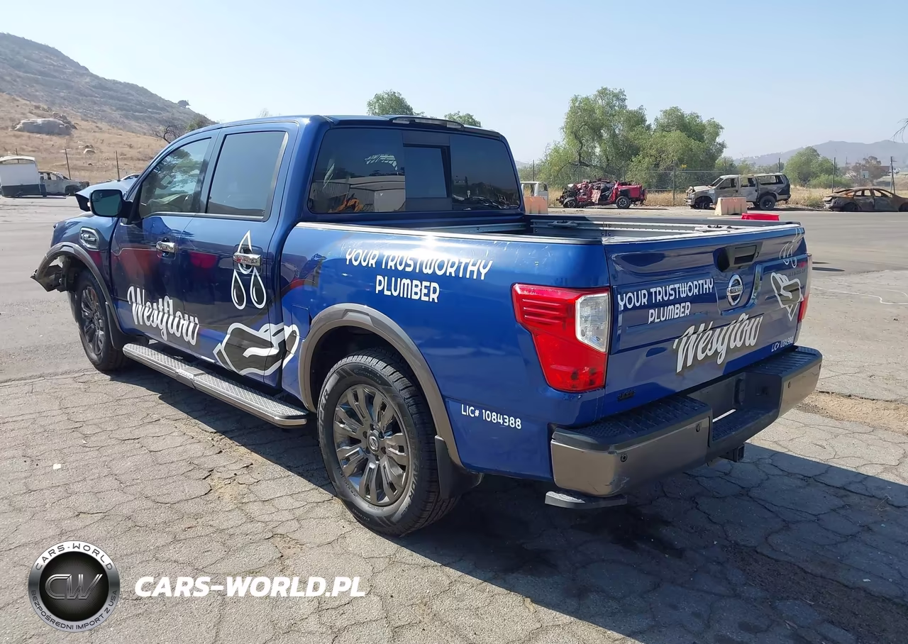 2017 Nissan Titan Platinum Reserve VIN:1N6AA1E68HN526523 - 3