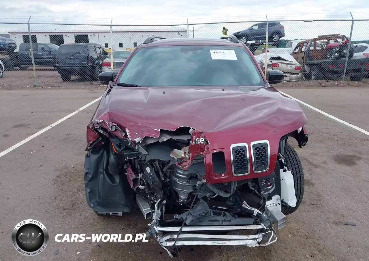 2022 Jeep Cherokee Latitude Lux 4X4 VIN:1C4PJMMNXND521767 - 13