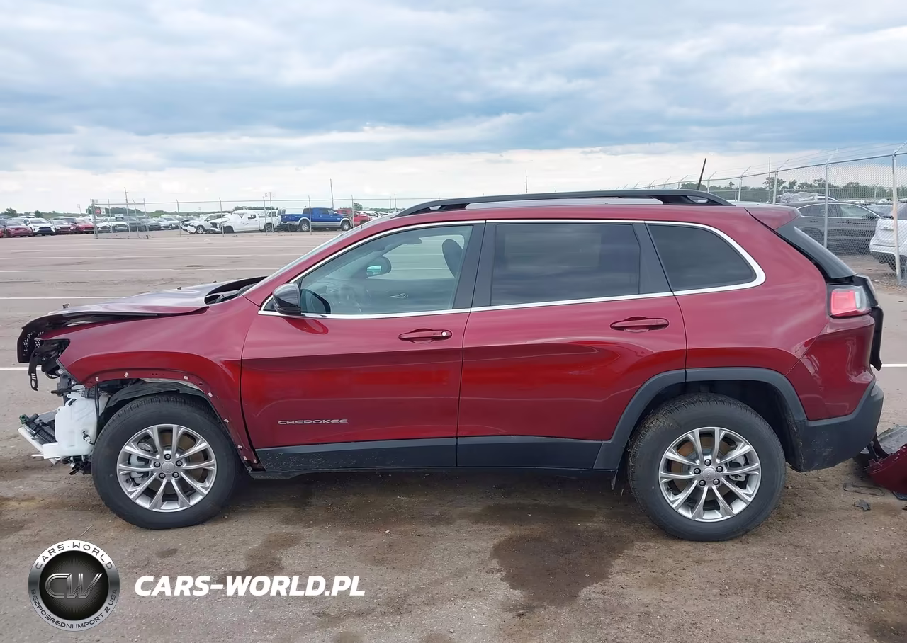 2022 Jeep Cherokee Latitude Lux 4X4 VIN:1C4PJMMNXND521767 - 15