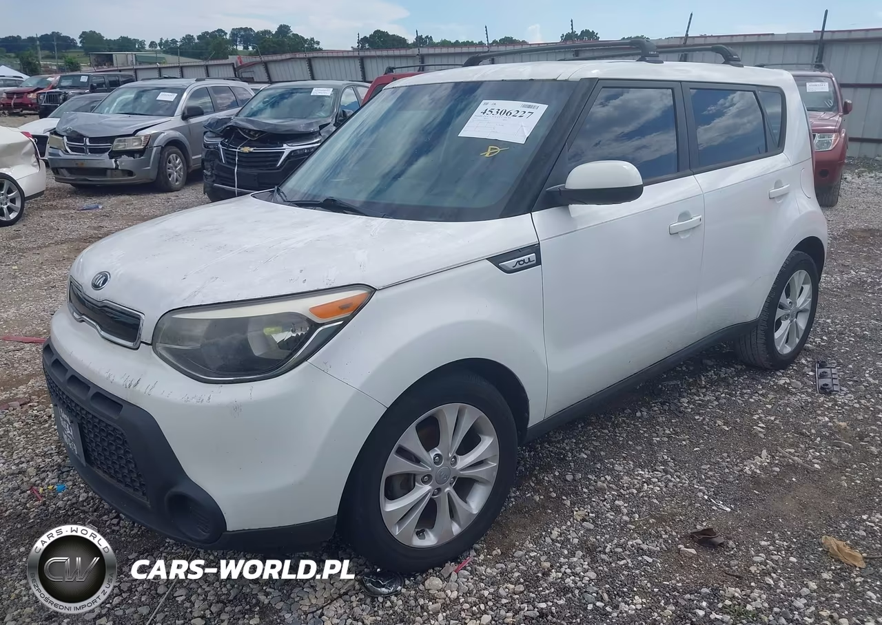 2015 Kia Soul + VIN:KNDJP3A56F7120655 - 2