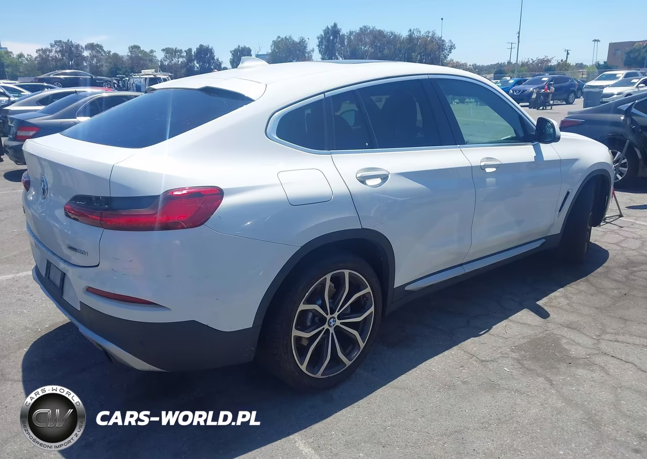 2020 BMW X4 xDrive30I VIN:5UX2V1C0XLLZ32736 - 4