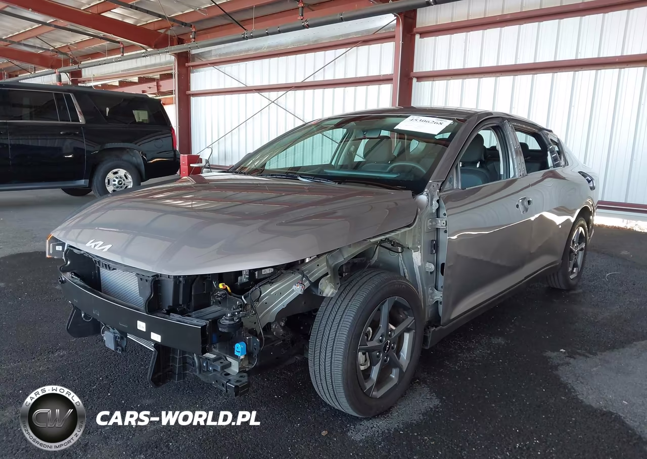 2025 Kia K4 Lxs VIN:3KPFT4DE6SE178505 - 6