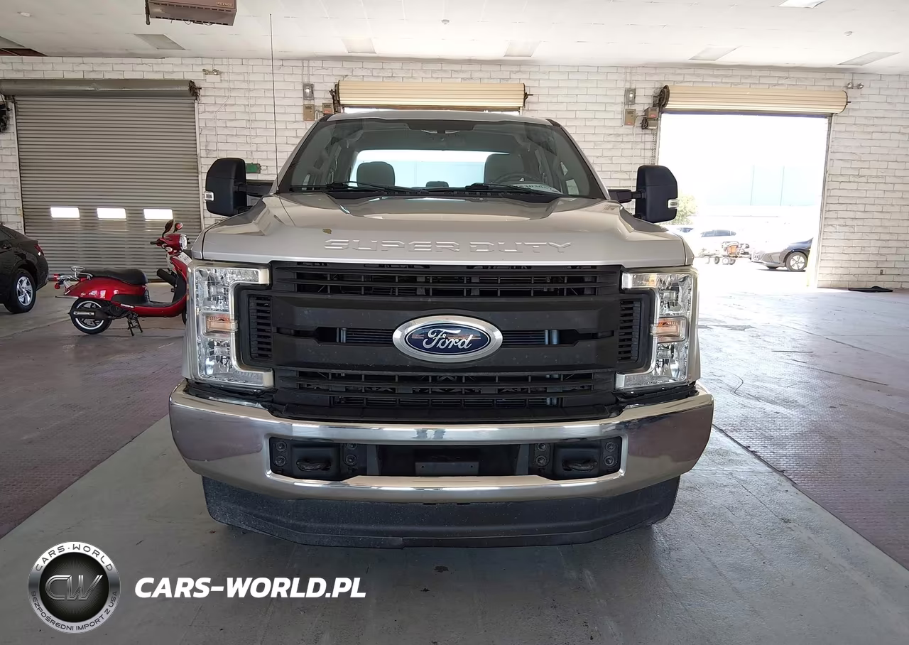 2018 Ford F-250 Xl VIN:1FT7X2B6XJEC83986 - 17
