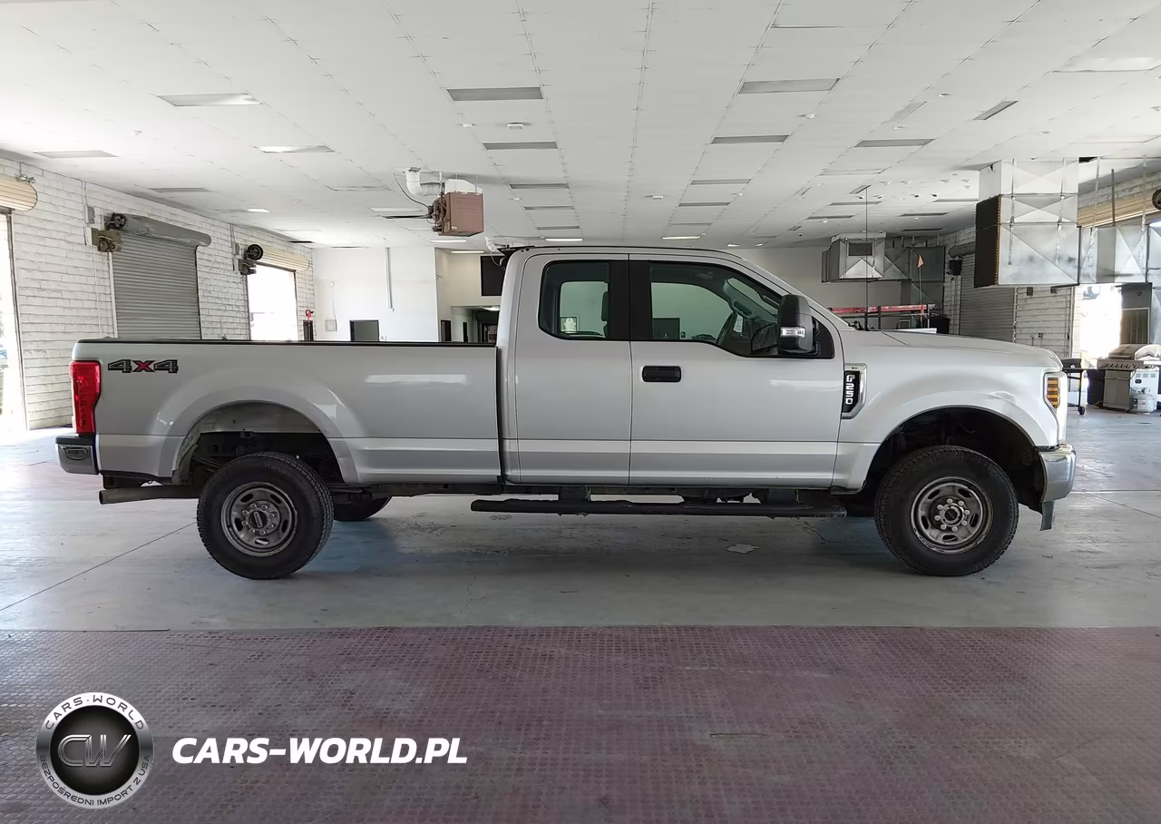 2018 Ford F-250 Xl VIN:1FT7X2B6XJEC83986 - 18