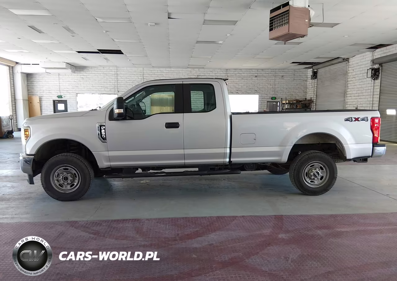 2018 Ford F-250 Xl VIN:1FT7X2B6XJEC83986 - 19