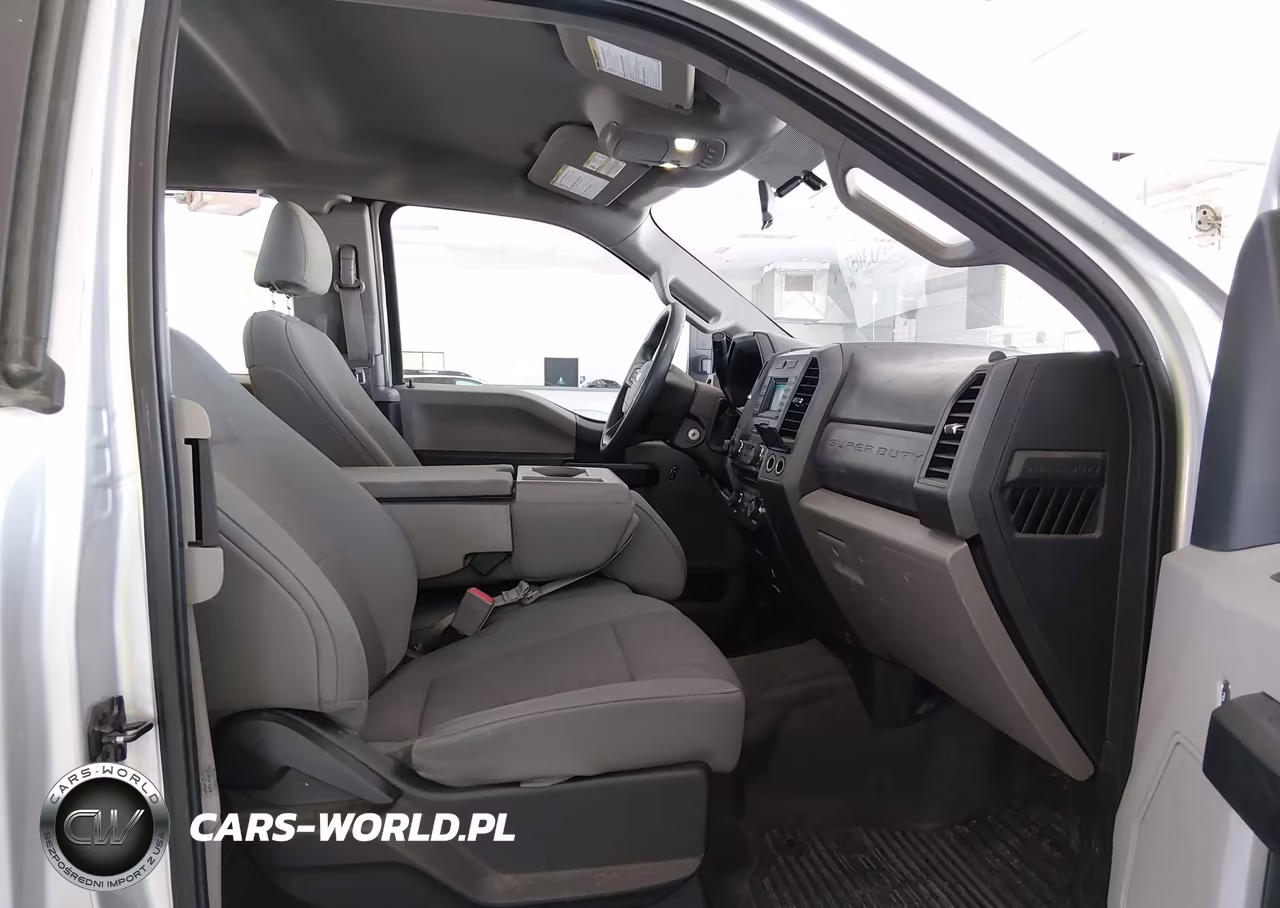 2018 Ford F-250 Xl VIN:1FT7X2B6XJEC83986 - 5