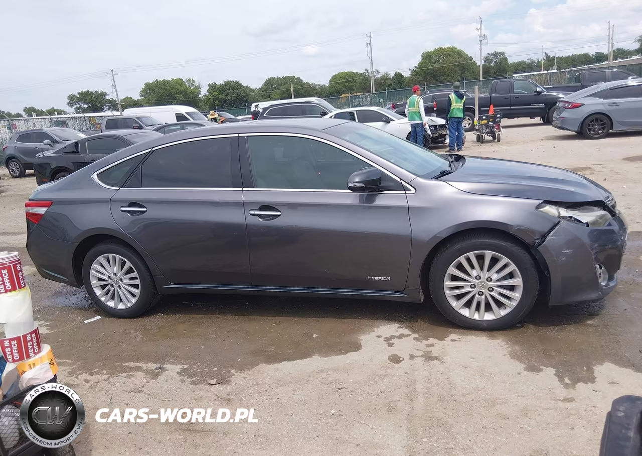 2015 Toyota Avalon Hybrid Xle Touring VIN:4T1BD1EB2FU041370 - 13