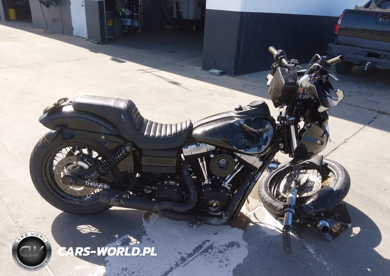 2010 Harley-Davidson Fxdb VIN:1HD1GX438AC310120 - 11