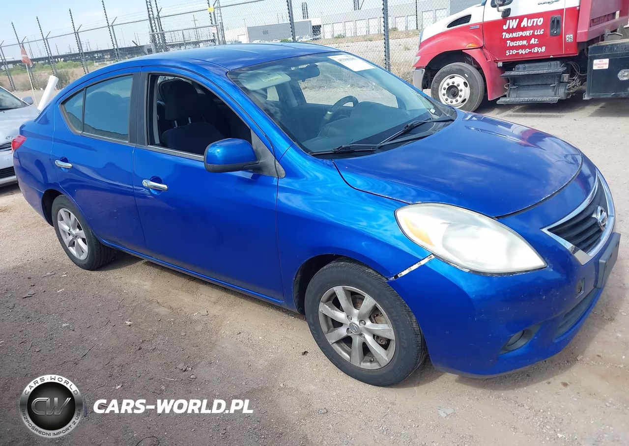 2012 Nissan Versa 1.6 Sl