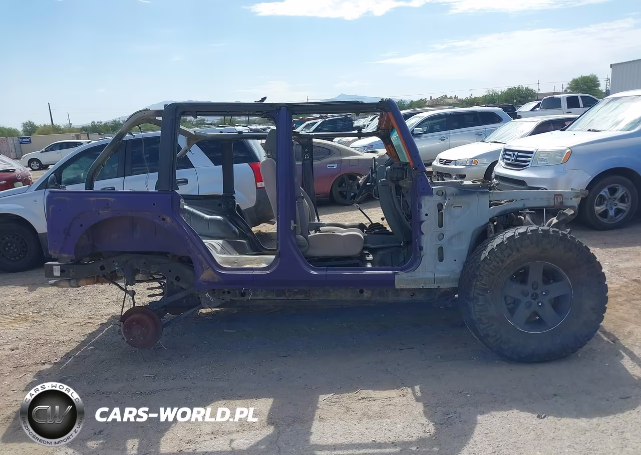 2007 Jeep Wrangler Unlimited X VIN:1J4GA39167L138668 - 12