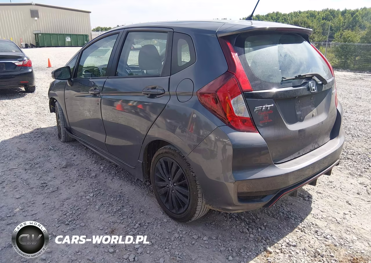 2018 Honda Fit Sport VIN:3HGGK5H62JM707308 - 3