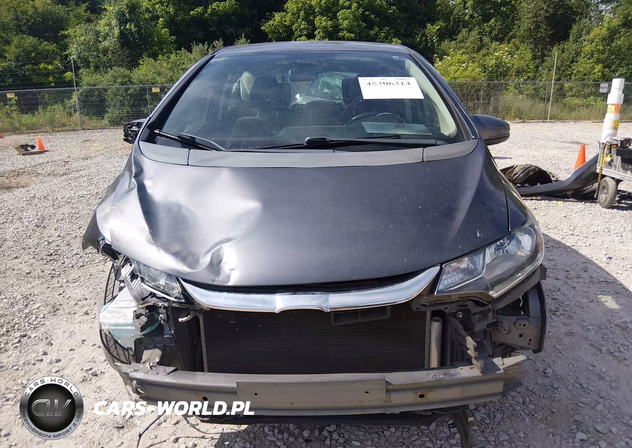 2018 Honda Fit Sport VIN:3HGGK5H62JM707308 - 6