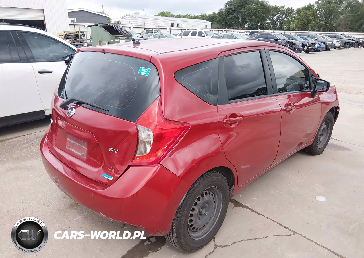 2015 Nissan Versa Note S (Sr)-S Plus-Sl-Sr-Sv VIN:3N1CE2CP2FL420358 - 4