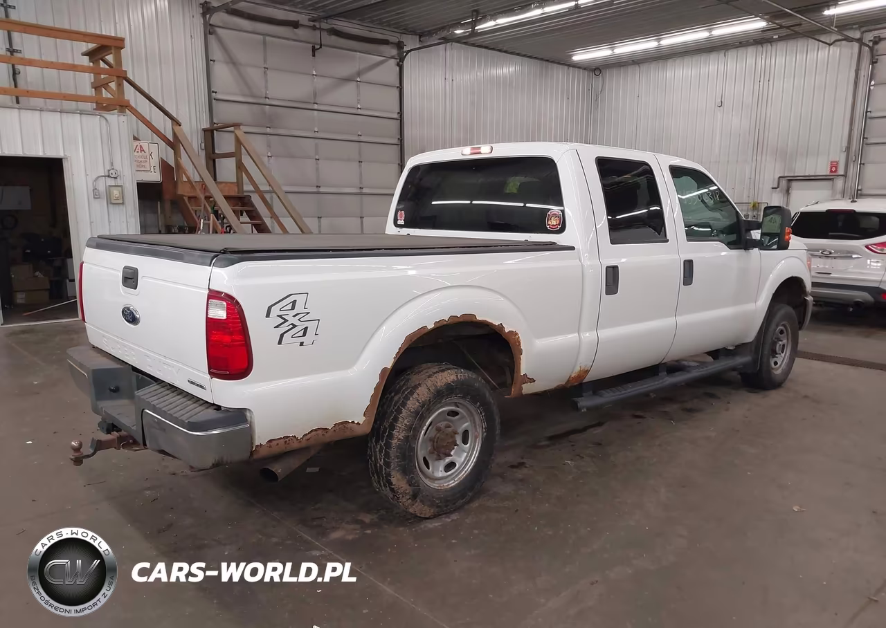 2012 Ford F-250 Xlt VIN:1FT7W2B67CEA72458 - 4