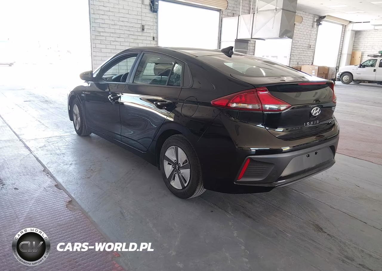 2018 Hyundai Ioniq Hybrid Blue VIN:KMHC65LC7JU076609 - 3