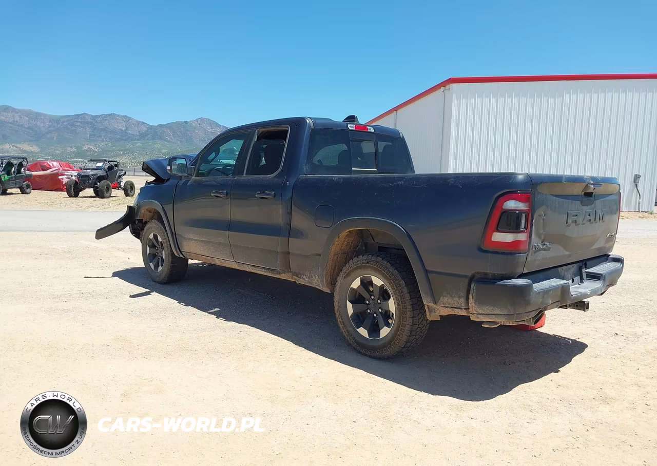 2020 Ram 1500 Rebel 4X4 6'4 Box VIN:1C6SRFET2LN198843 - 3