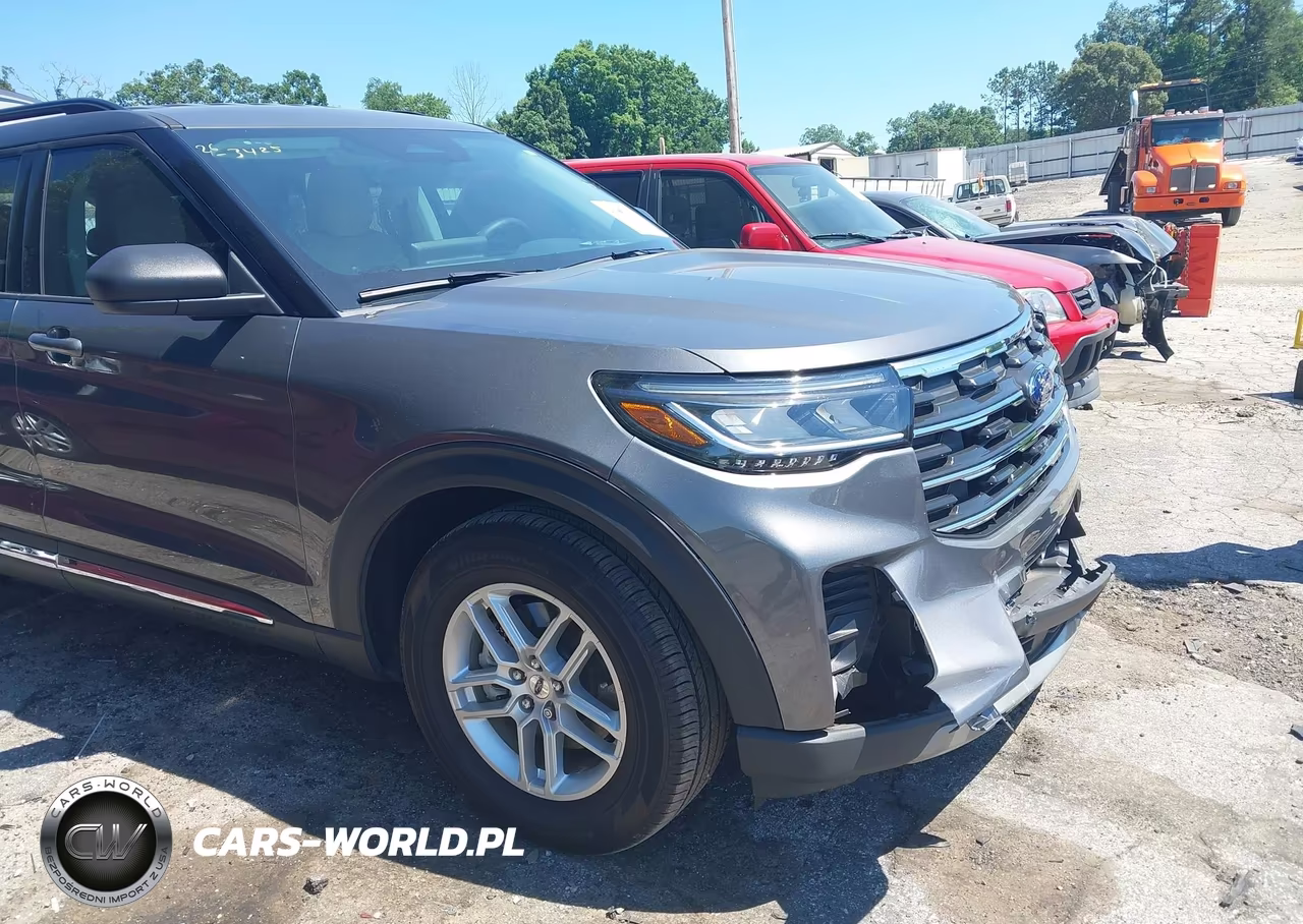 2025 Ford Explorer Active VIN:1FMUK7DH9SGA22301 - 17