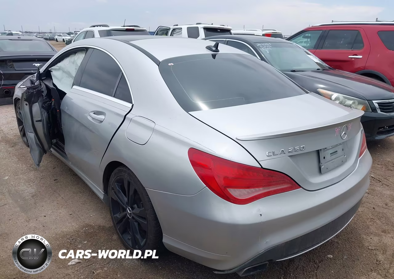 2014 Mercedes-Benz Cla 250 VIN:WDDSJ4EB8EN038292 - 3