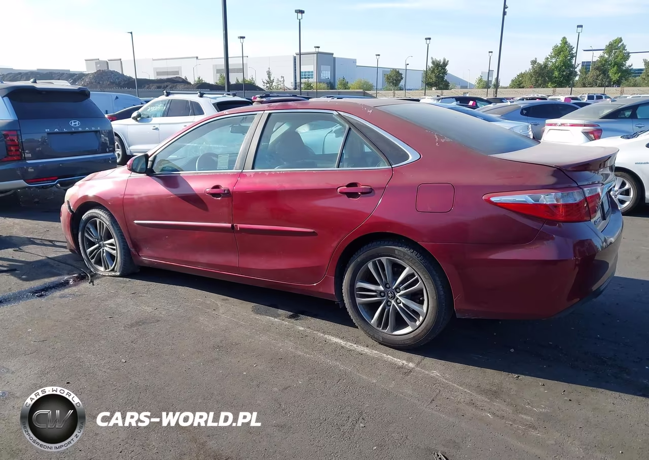 2015 Toyota Camry Se VIN:4T1BF1FK0FU989341 - 15