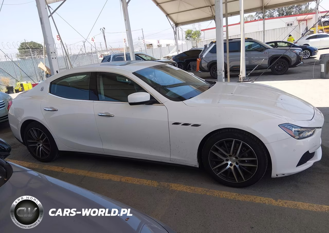 2014 Maserati Ghibli S Q4 VIN:ZAM57RTAXE1089602 - 13