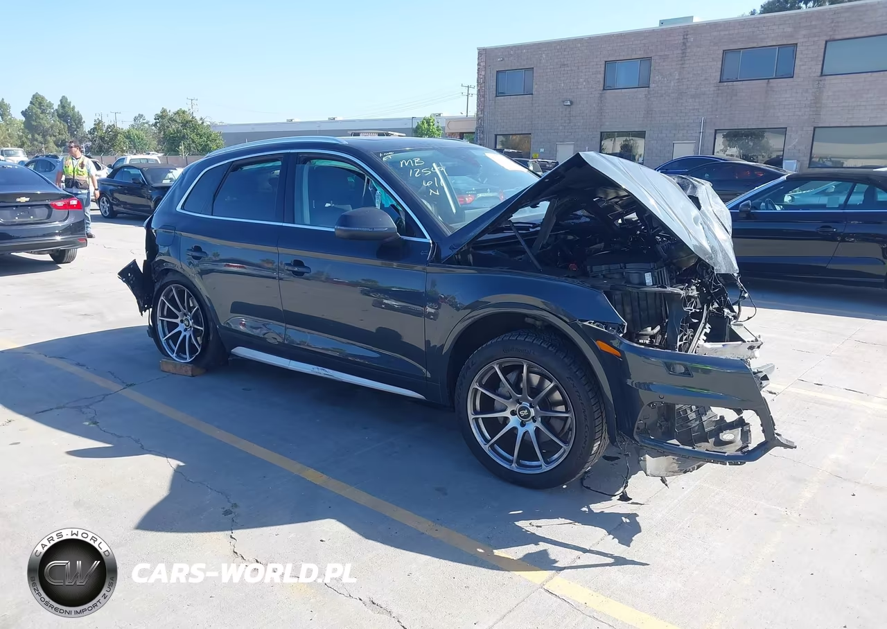 2018 Audi Q5 2.0T Premium-2.0T Tech Premium VIN:WA1BNAFY0J2225323 - 1