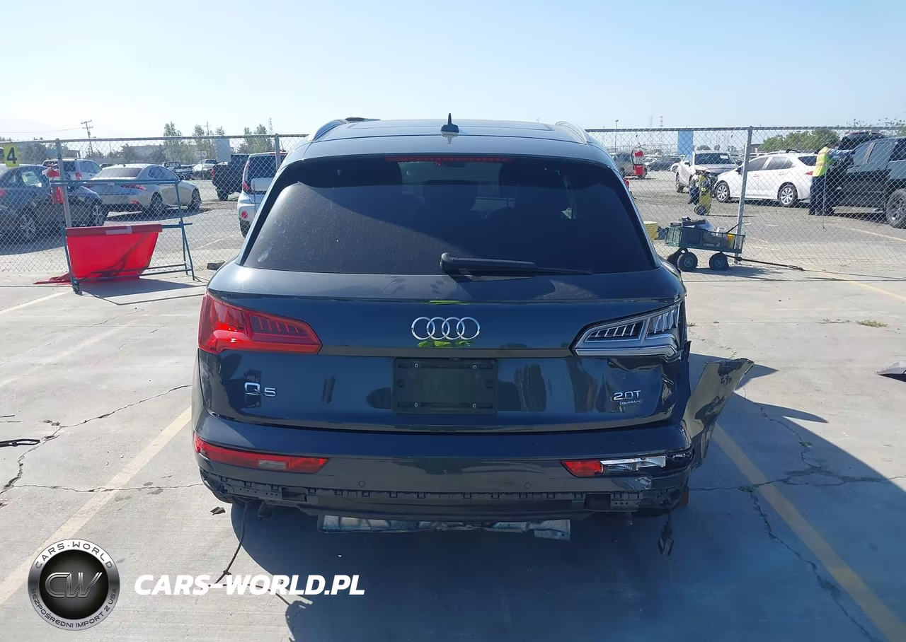 2018 Audi Q5 2.0T Premium-2.0T Tech Premium VIN:WA1BNAFY0J2225323 - 17