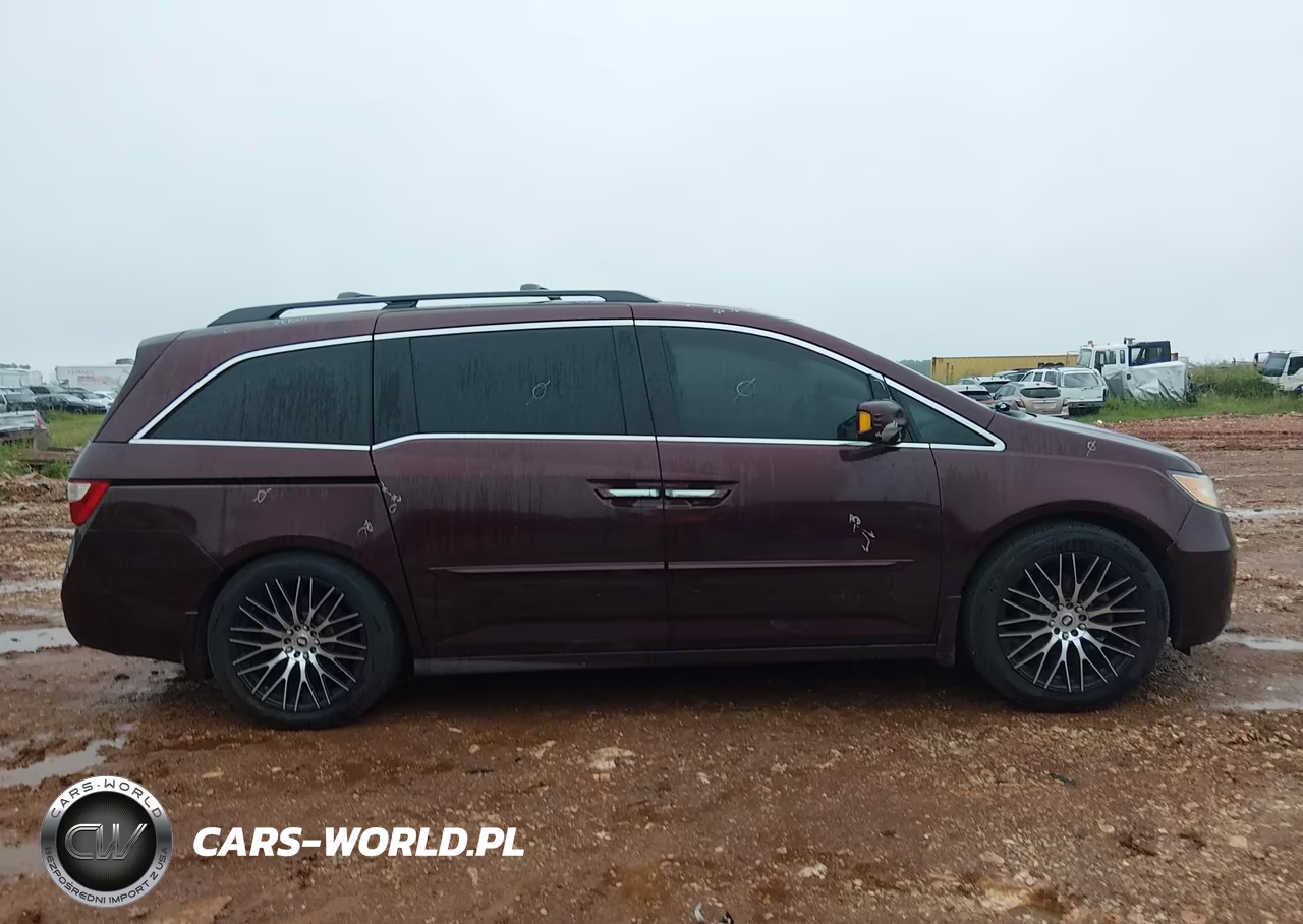 2011 Honda Odyssey Touring-Touring Elite VIN:5FNRL5H98BB086368 - 13