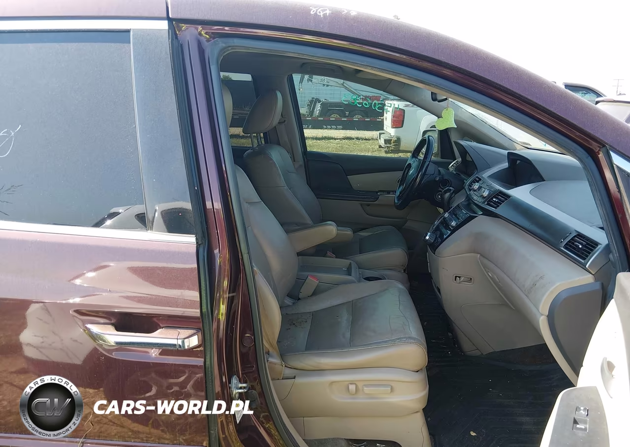 2011 Honda Odyssey Touring-Touring Elite VIN:5FNRL5H98BB086368 - 5