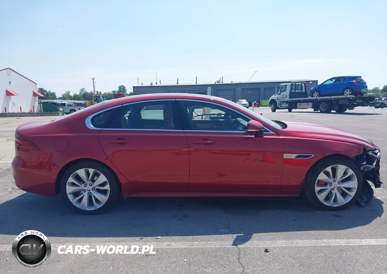 2022 Jaguar Xf R-Dynamic Se P300 Awd Automatic VIN:SAJBL4GX3NCY90611 - 13