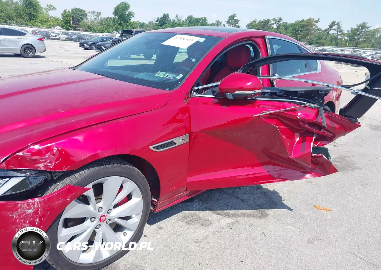 2022 Jaguar Xf R-Dynamic Se P300 Awd Automatic VIN:SAJBL4GX3NCY90611 - 17