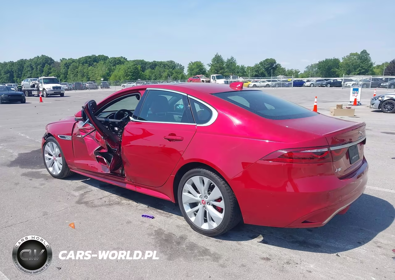 2022 Jaguar Xf R-Dynamic Se P300 Awd Automatic VIN:SAJBL4GX3NCY90611 - 3