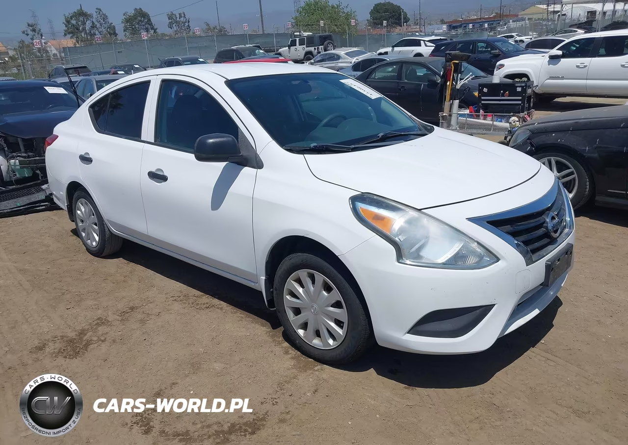 2015 Nissan Versa 1.6 S