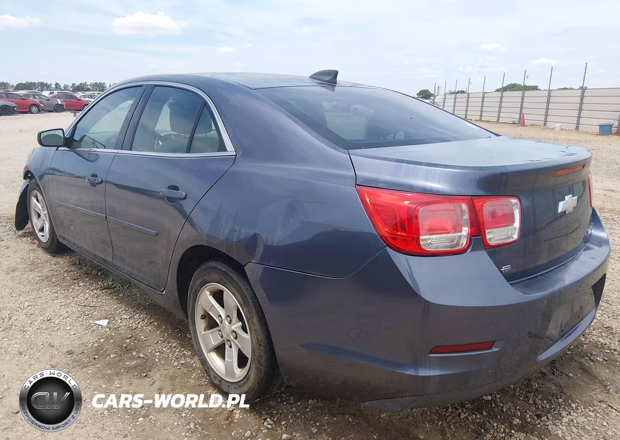 2015 Chevrolet Malibu 1Fl VIN:1G11A5SL4FF181401 - 3