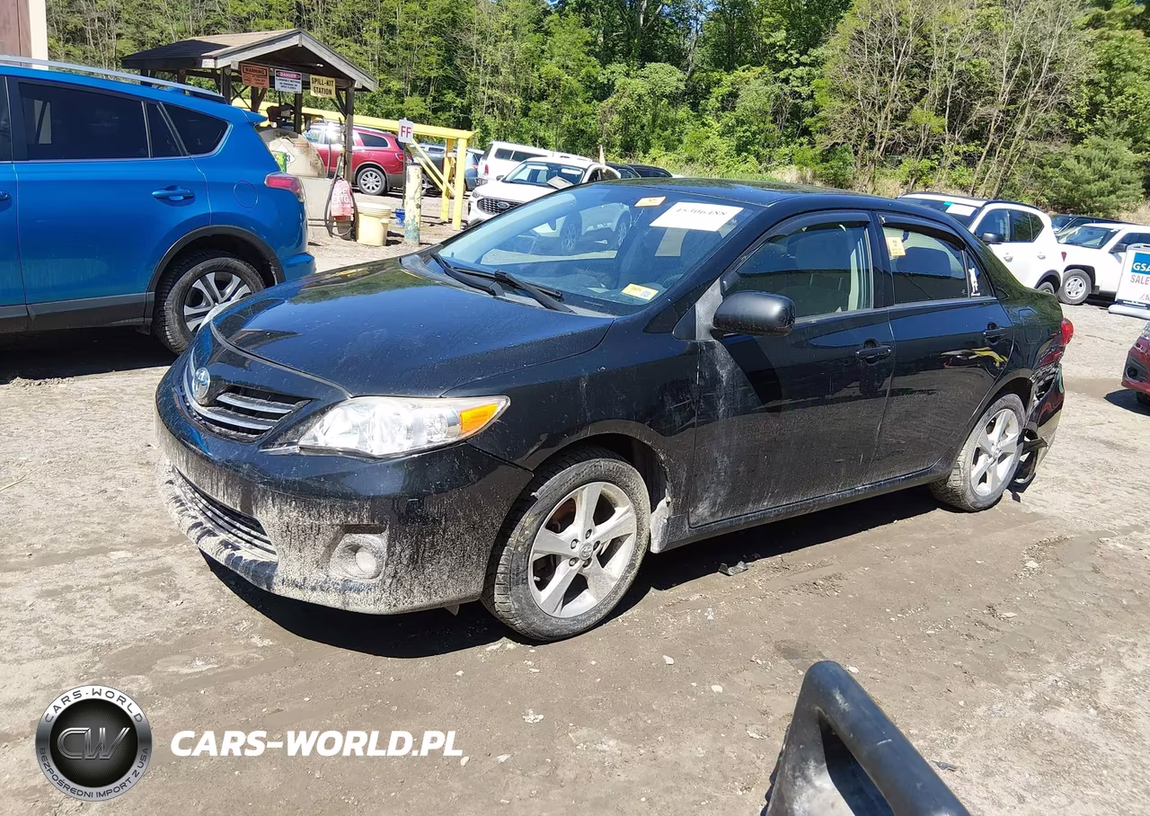 2013 Toyota Corolla Le VIN:2T1BU4EE9DC960518 - 2