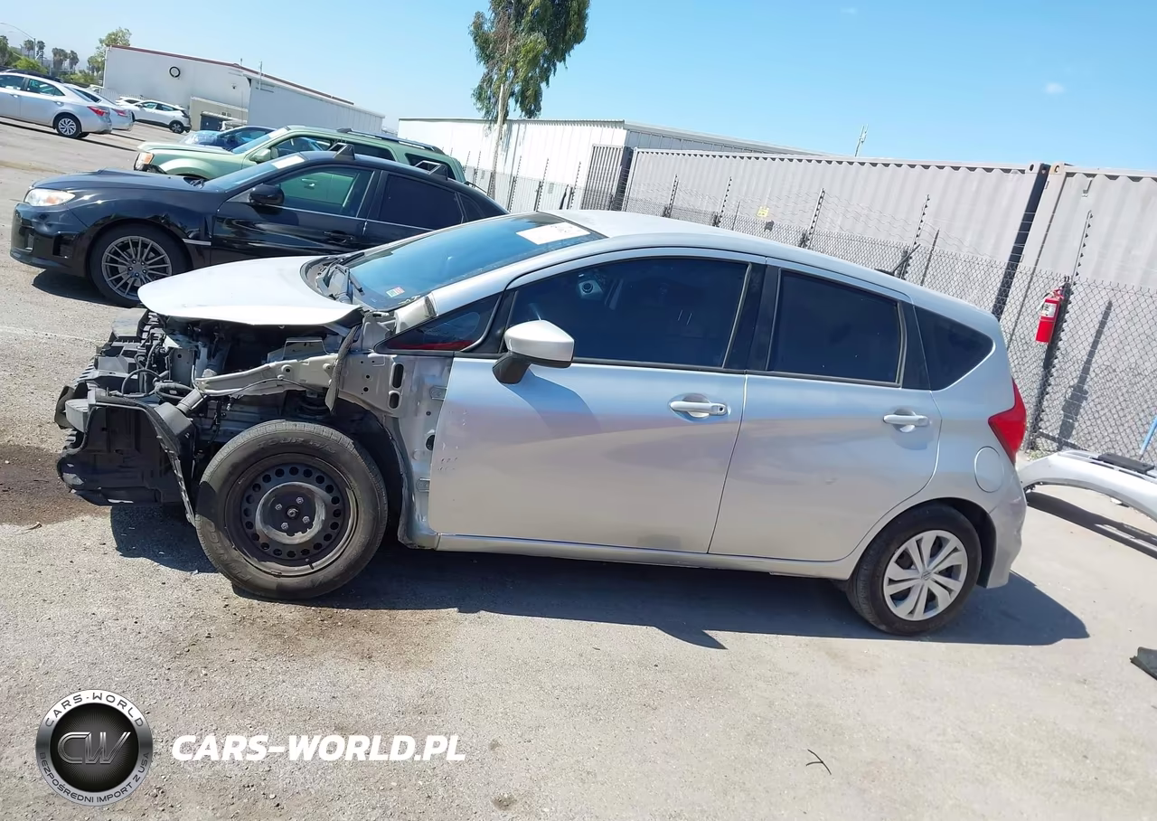 2017 Nissan Versa Note Sv VIN:3N1CE2CP2HL379538 - 17