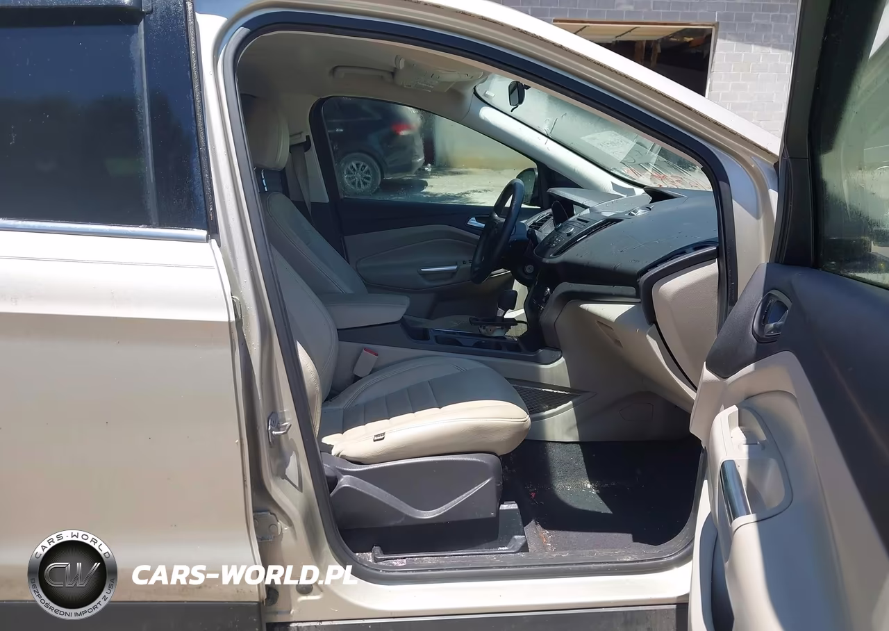 2017 Ford Escape Se VIN:1FMCU0G94HUB19398 - 5