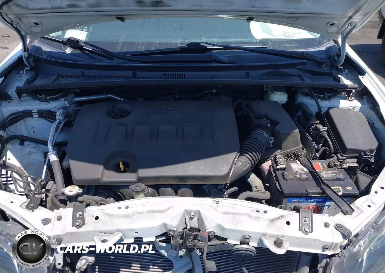 2018 Toyota Corolla Se VIN:5YFBURHE5JP852062 - 10